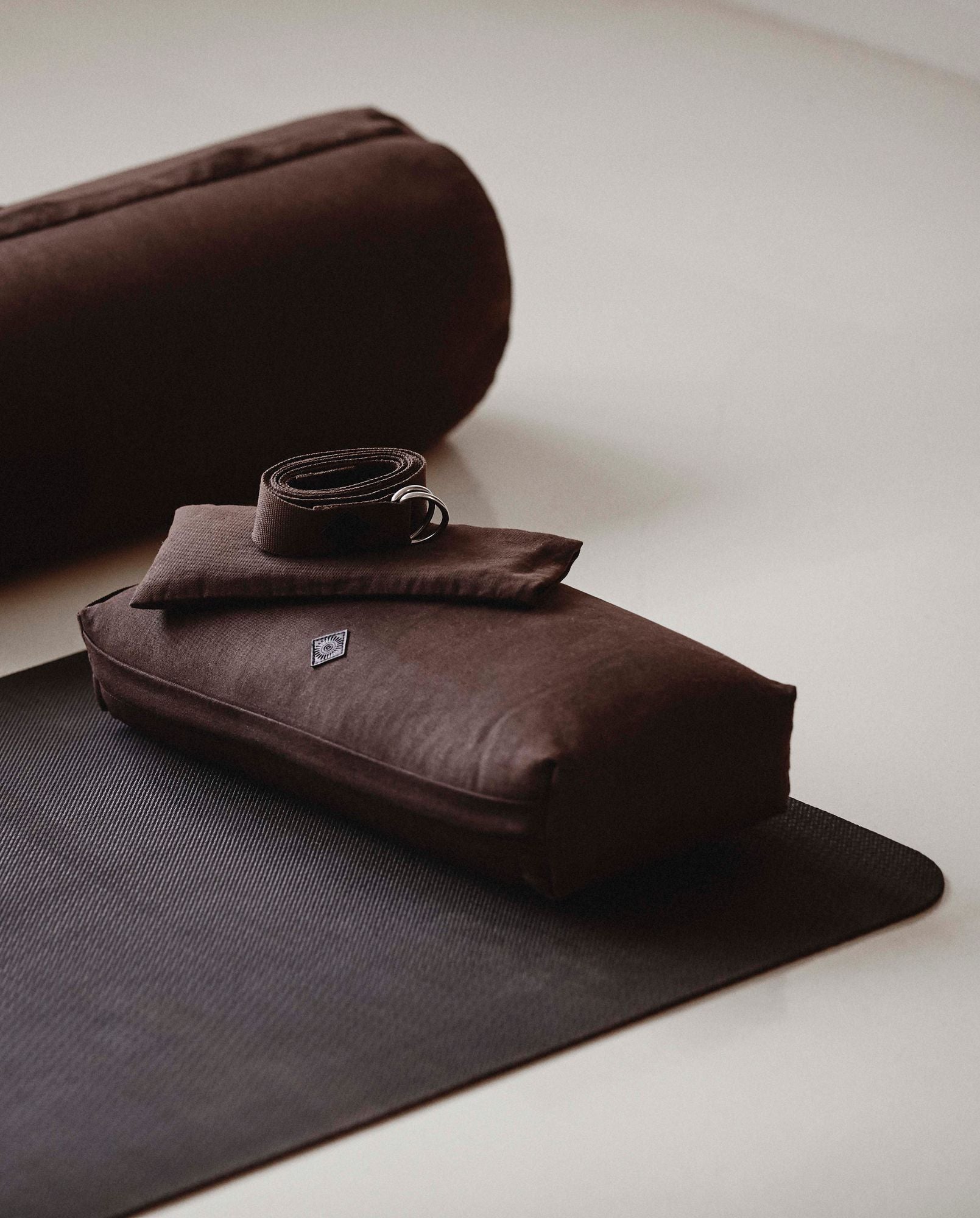 Nordal A/S YOGA meditation bolster - choco brown - Hometerior - Nordal A/S - 