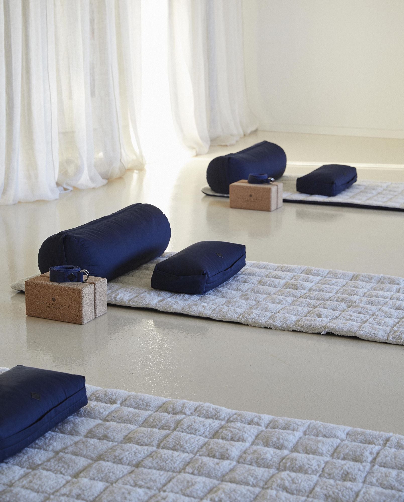 Nordal A/S YOGA meditation bolster, dark blue - Hometerior - Nordal A/S - 